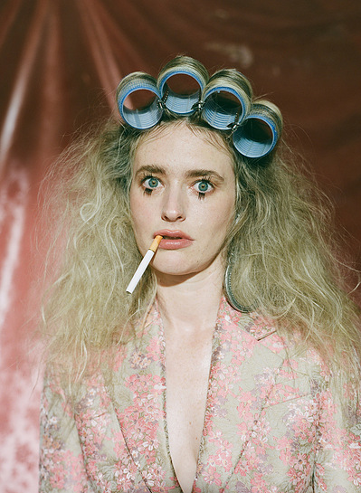 Kate Hollowell — portrait 1