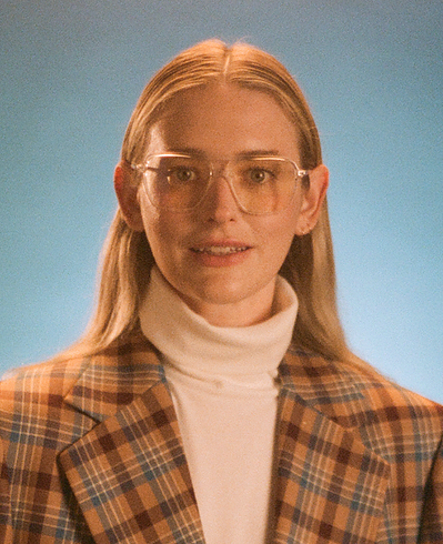Kate Hollowell — portrait 2